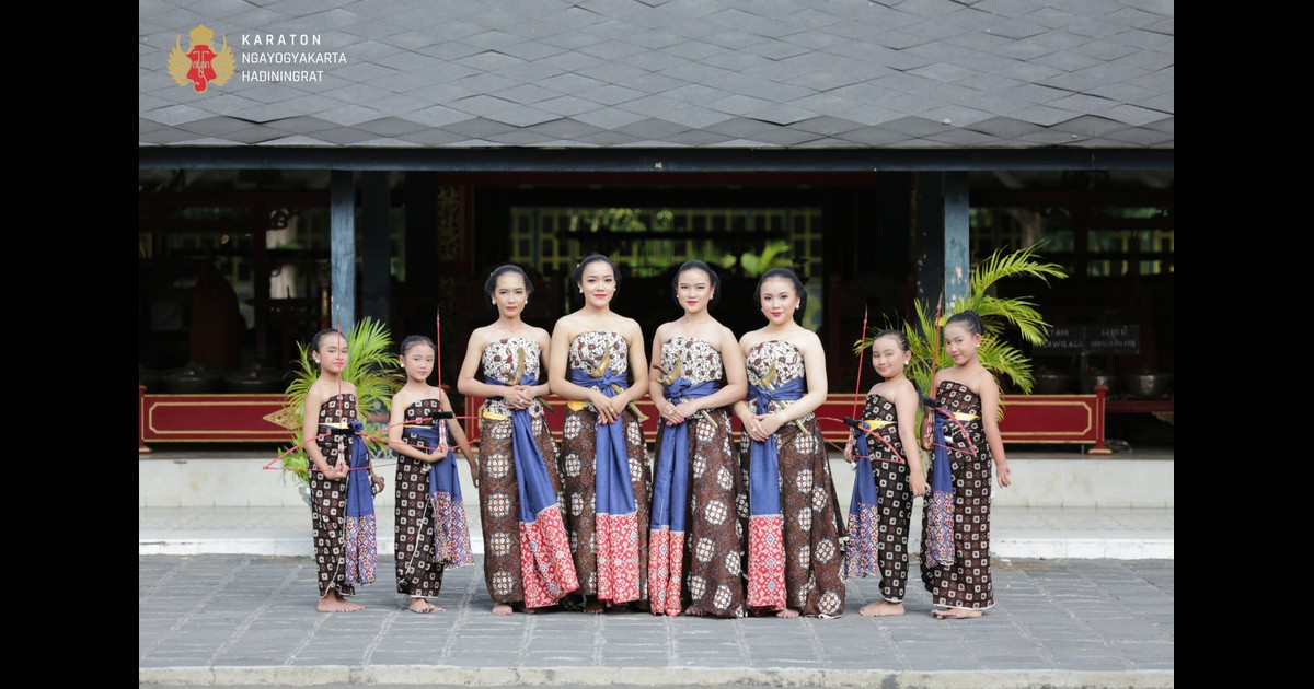 Yekaterinaning yalangoch fotosurati